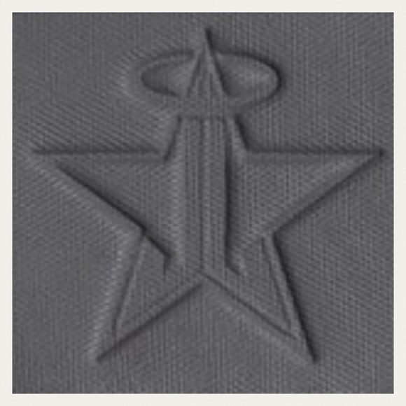 R.I.P. Eyeshadow Single Jeffree Star Cosmetics Smokey Matte Grey - Picture 1 of 7
